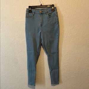 No Boundaries Blue Ankle Cropped Jeans
